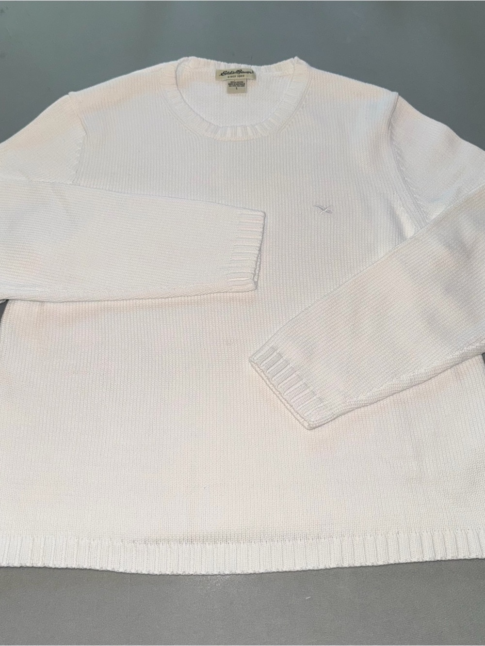 Vintage Eddie Bauer women’s L White Crewneck Sweater Australian made 100% cotton